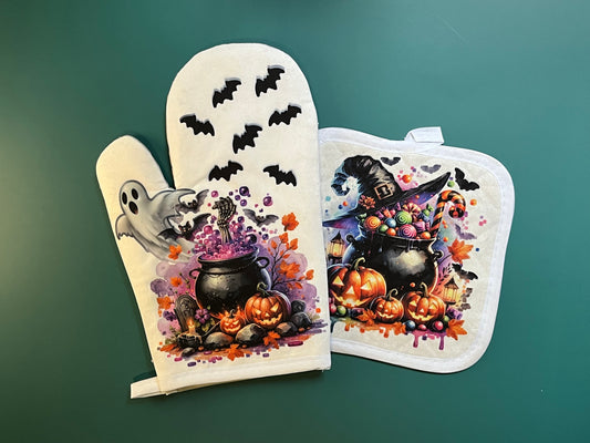 Halloween 2024 Oven Mitt  Set